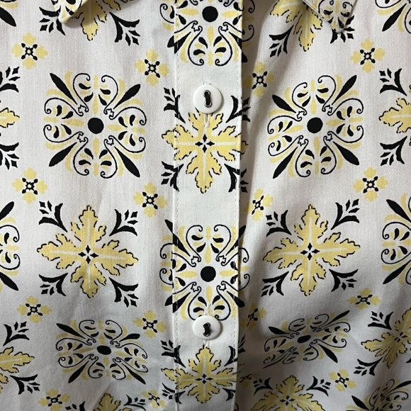 Foxcroft White and Yellow Button Down Shirt with Classic Collar - Picture 4 of 5